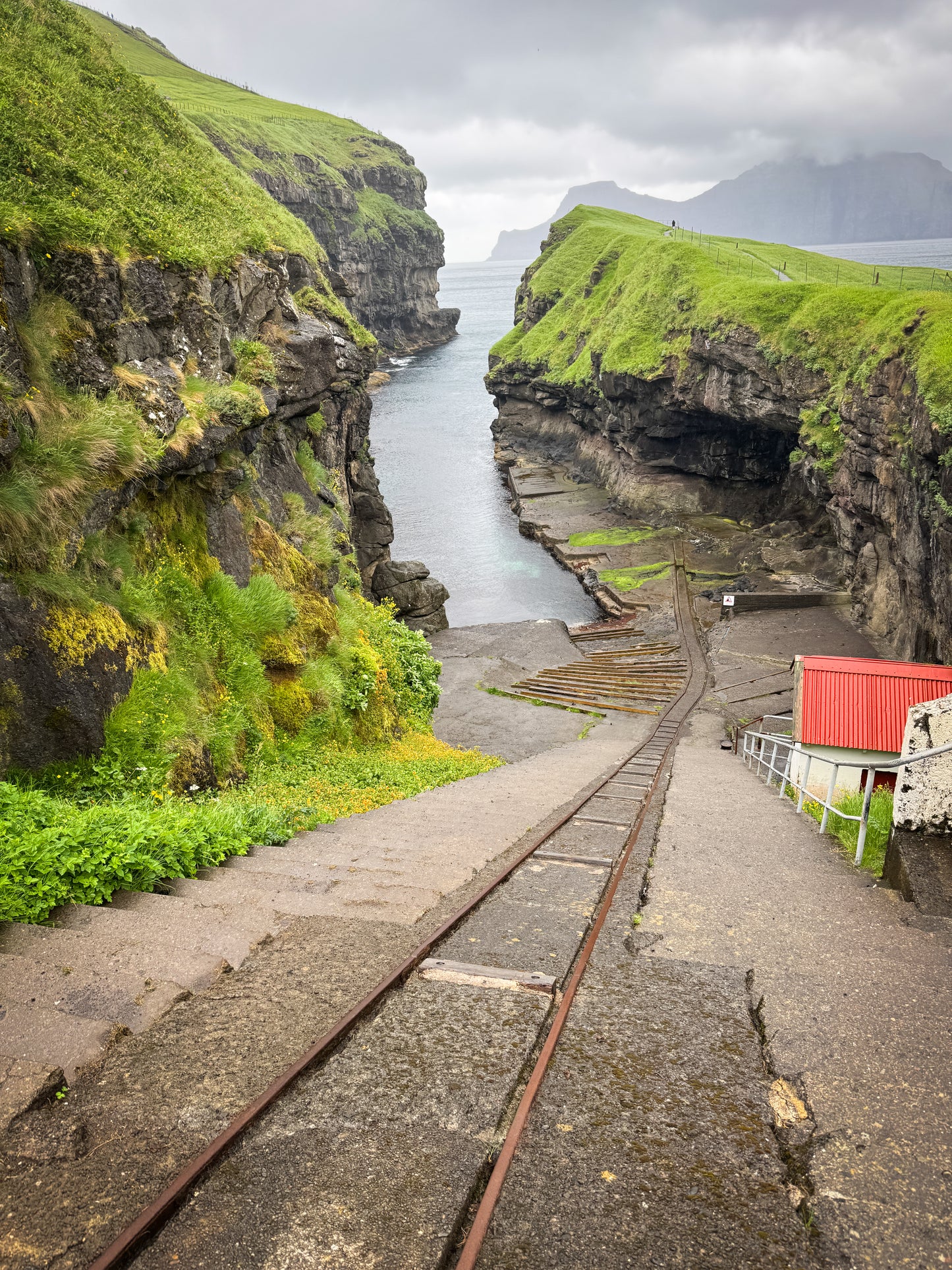 FAROE ATLANTIK - THE ISLAND OF MAYBE